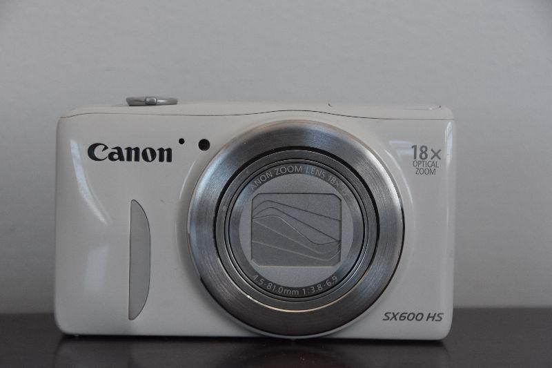 Canon SX600 HS Digital Camera 18X