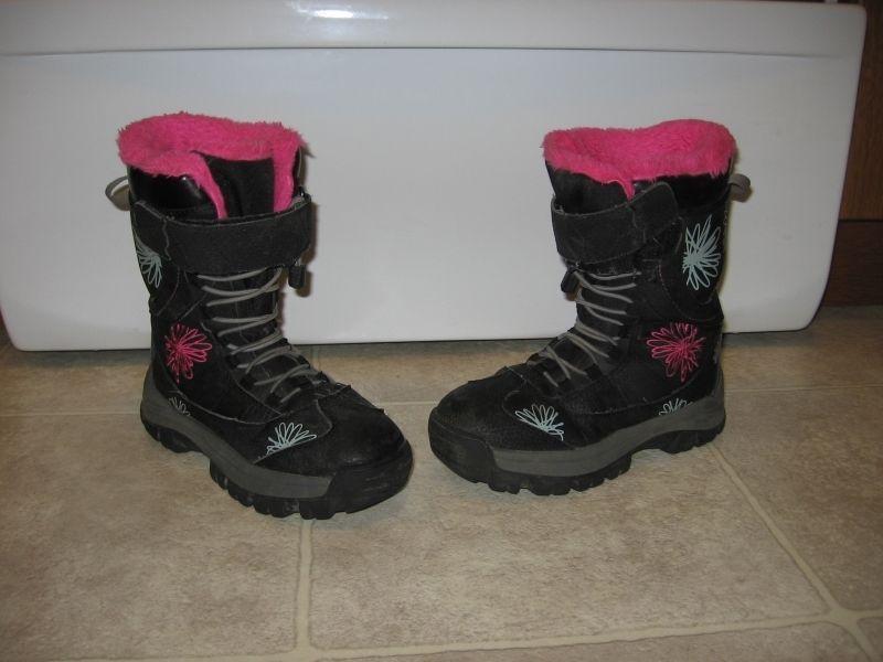 Girls Winter Boots $5