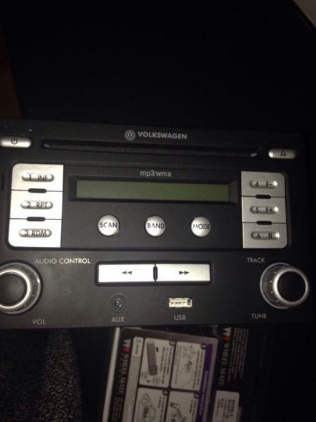 Volkswagen Jetta radio with CD player USB and aux