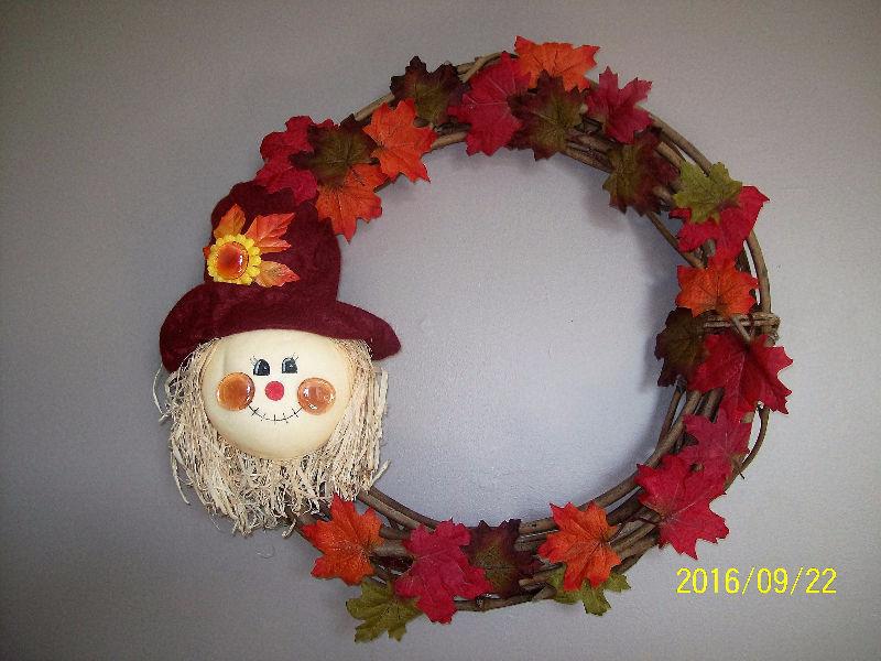 Beautiful Autumn Wreath (Havre Boucher)