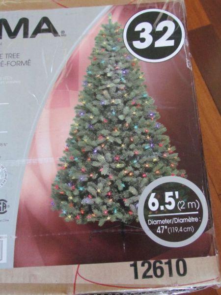 Pre-Lit Christmas Tree