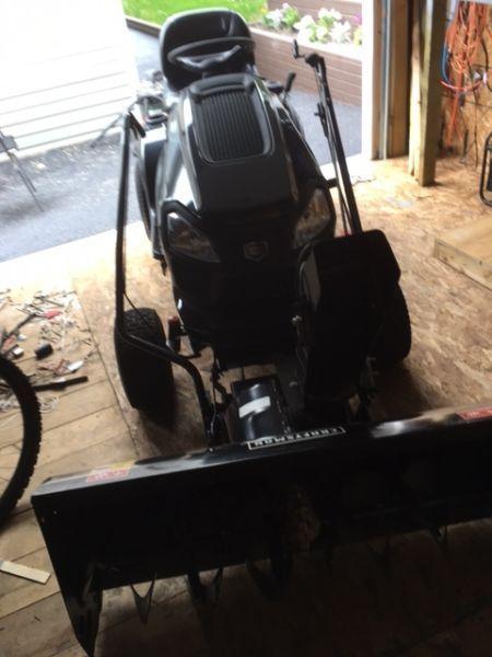 Craftsman Ride On Lawn Tractor c/w snowblower attachments