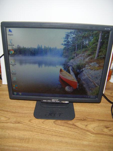 17 inch Acer lcd monitor for sale
