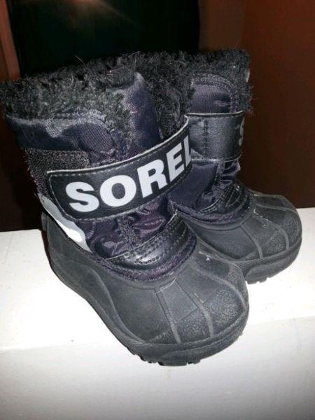 Sorel winter boots toddler size 5