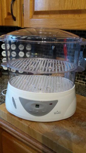 Food steamer