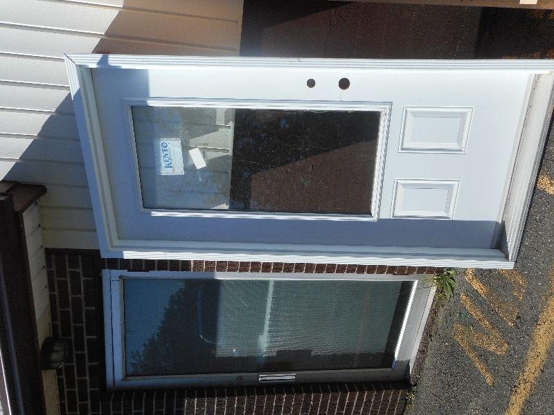 Steel exterior door with vinyl door box, 3/4 Glass