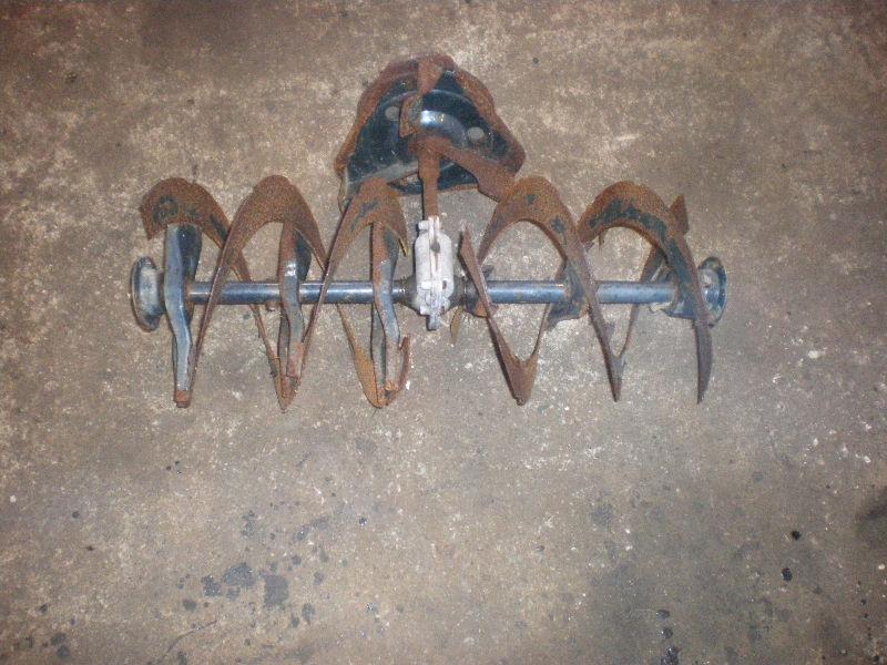 29 and 30 inch auger assemblies for yardmachines