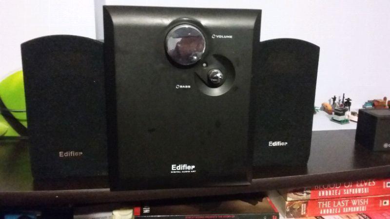 Speaker system with Subwoofer