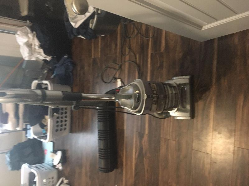 Shark Vacuum Cleaner in excellent condition