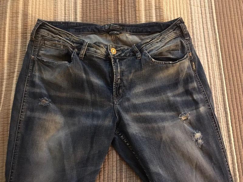 Women's Silver Boyfriend Distressed Cropped Jeans Size 18