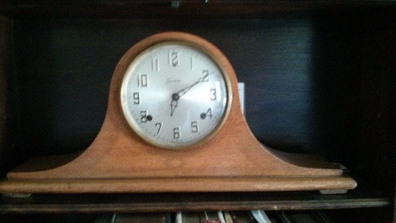 Antique Clock: Dulciana Eight Day