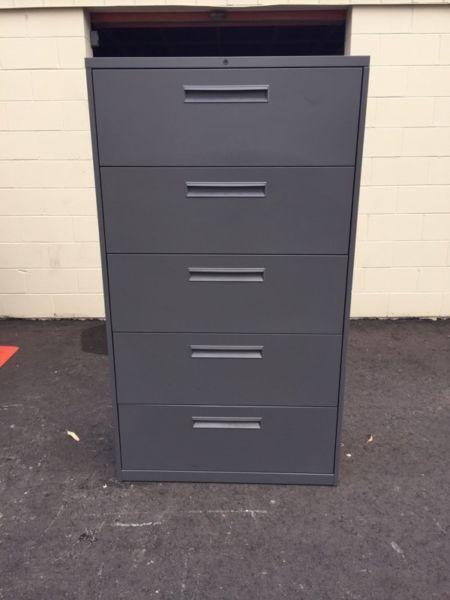 3 & 5 Drawer Filing Cabinets (Free Delivery)