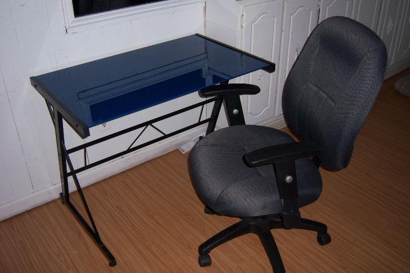 Computer Desk with ergonomic chair