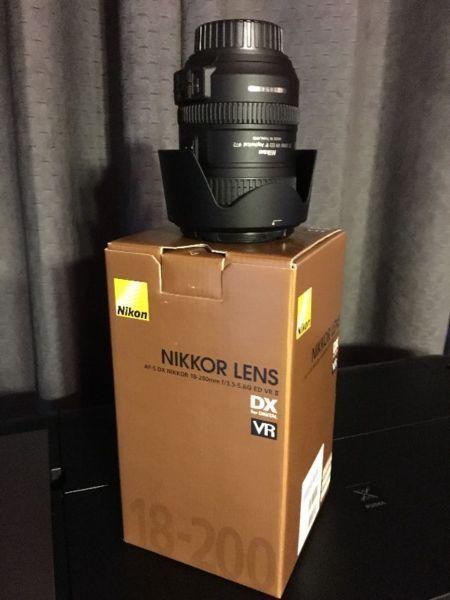 Nikon DX 18-200MM lens