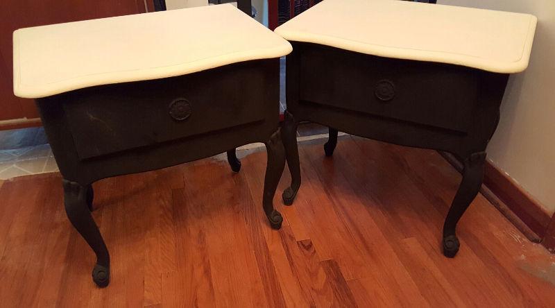 COFFEE TABLE AND 2 SIDE TABLES