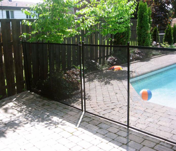 Pool fence  : #1 pool safety fence