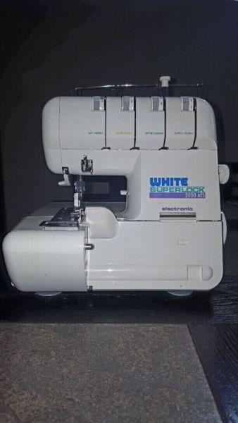 White Superlock 2000 ATS Serger, Sewing Machine