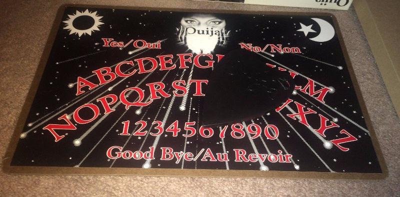 Vintage Ouija Board 1980's
