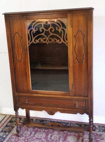 Antique China Cabinet * Delivery Available *