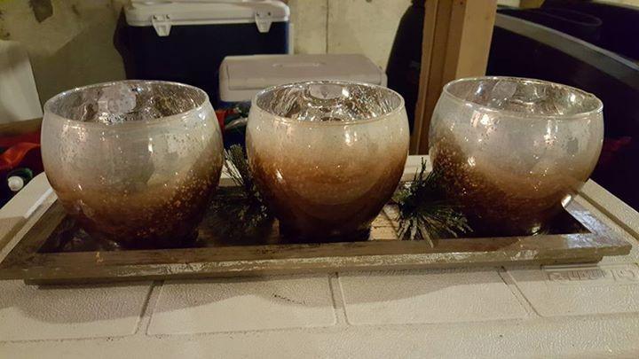 Candle holders/centrepiece with Base - perfect for Christmas!