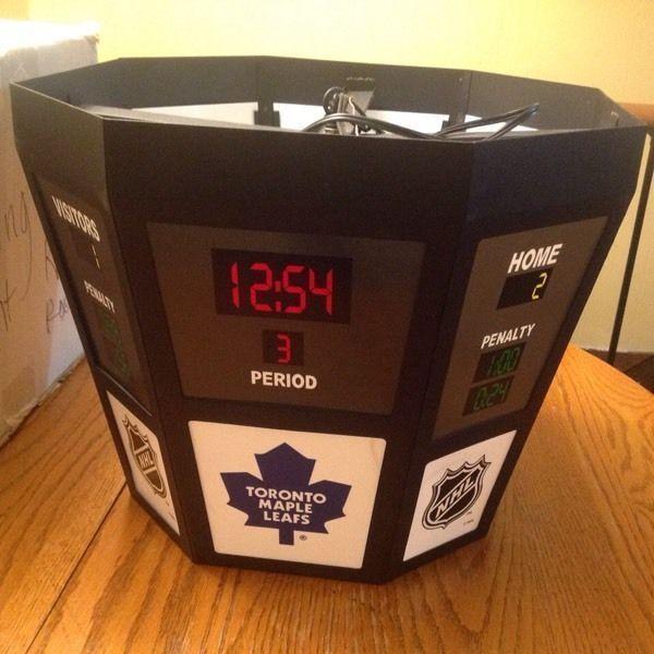 Toronto Maple Leafs NHL Scoreboard Lamp
