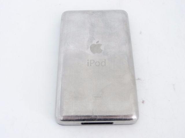 160GB Apple iPod Classic 7th Generation (Black or Silver)