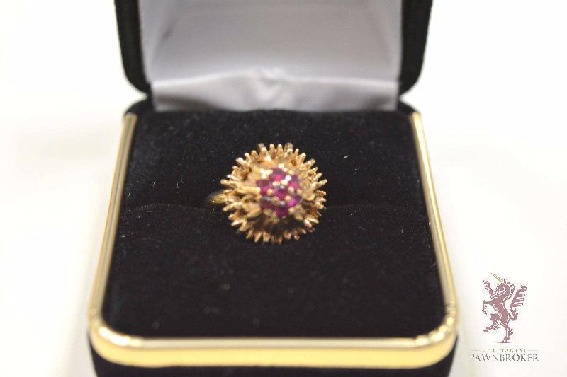 The Honest Pawnbroker - 10KT Heavy Gold Cluster Ring Size 5.5