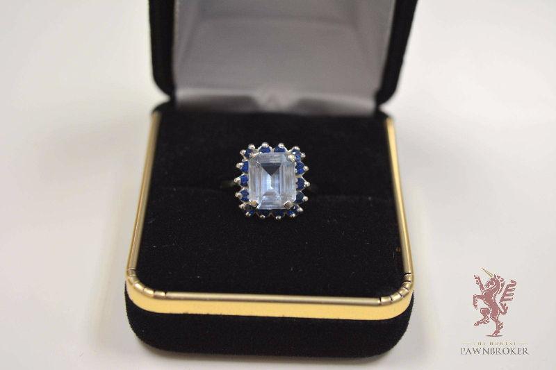 The Honest Pawnbroker - 10KT Heavy Gold Fancy Ring Size 5.5