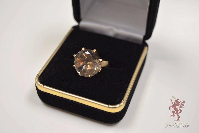 The Honest Pawnbroker - 14KT Heavy Gold Solitaire Ring Size 6.5