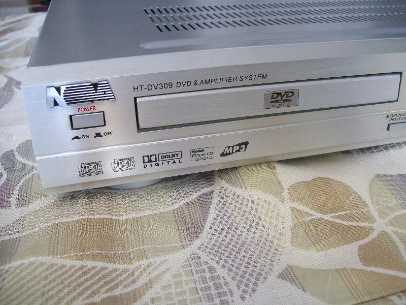 Low Profile Receiver Amp with CD, DVD, FM and AUX