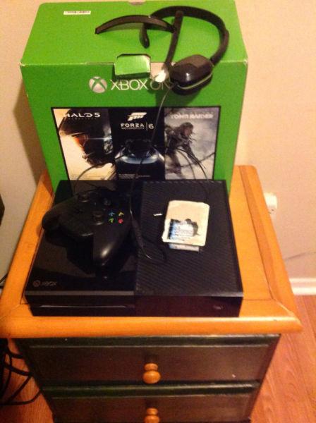 Xbox one with controller battery's headset 79 games on console