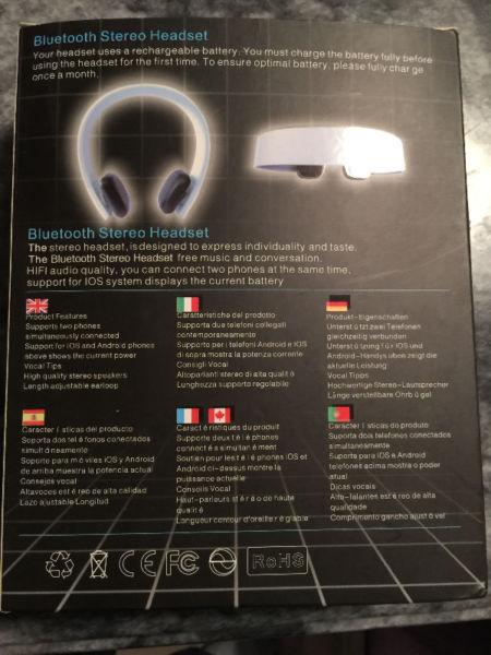 blue tooth stereo headset New in box Make offer