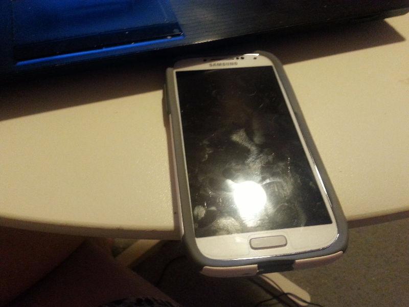 Samsung Galaxy S4 *broken charge port*