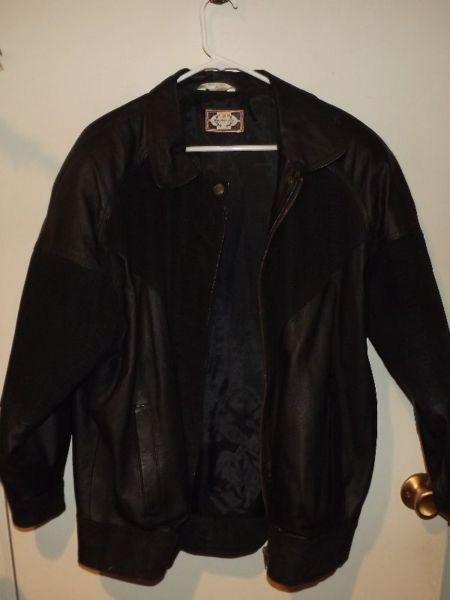 LEATHER JACKETS - EXCELLENT XMAS GIFT