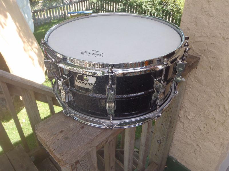 LUDWIG SNARE DRUM