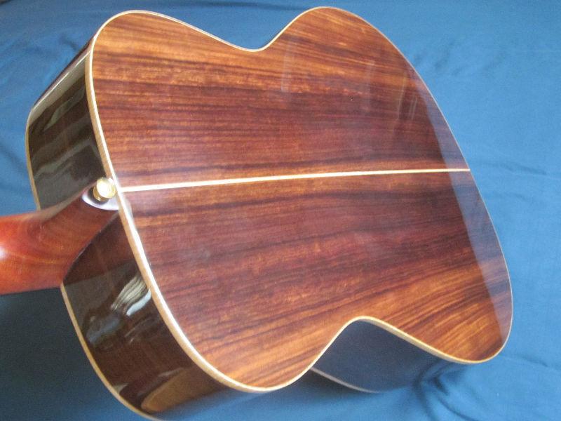 All-solid Wood Alvarez Acoustic-electric