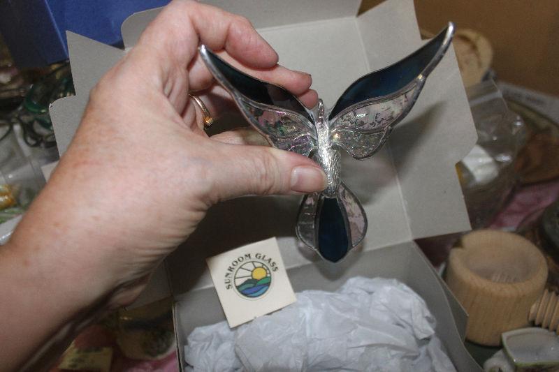 New Stained Glass Handcrafted Humming Bird