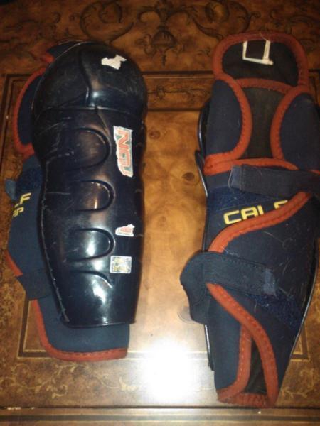 Easton Y19 Shin Guards