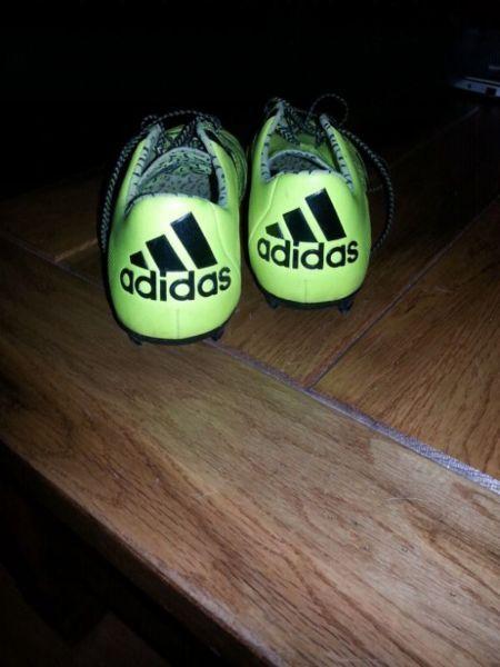 Leather addidas X15.1 soccer cleats size 9