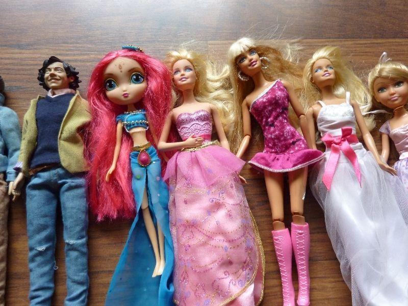 Barbies and barbie clothes