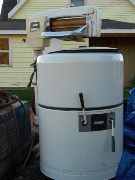 Antique Ringer Washer