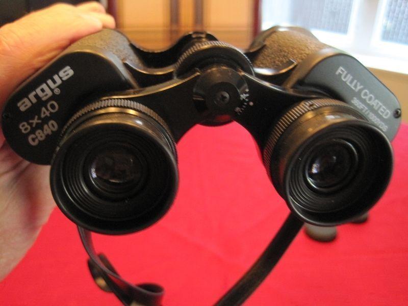JUMELLES DE MARQUE ARGUS