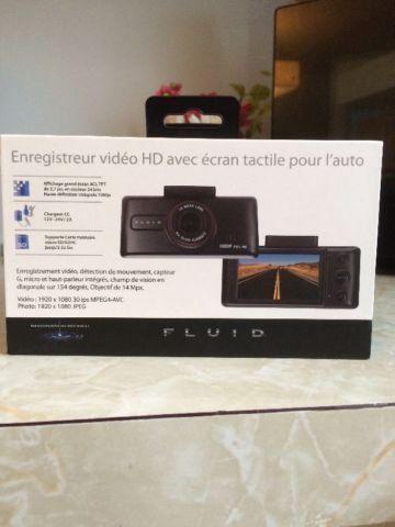 Camera video HD avec ecran tactile pour auto Fluid