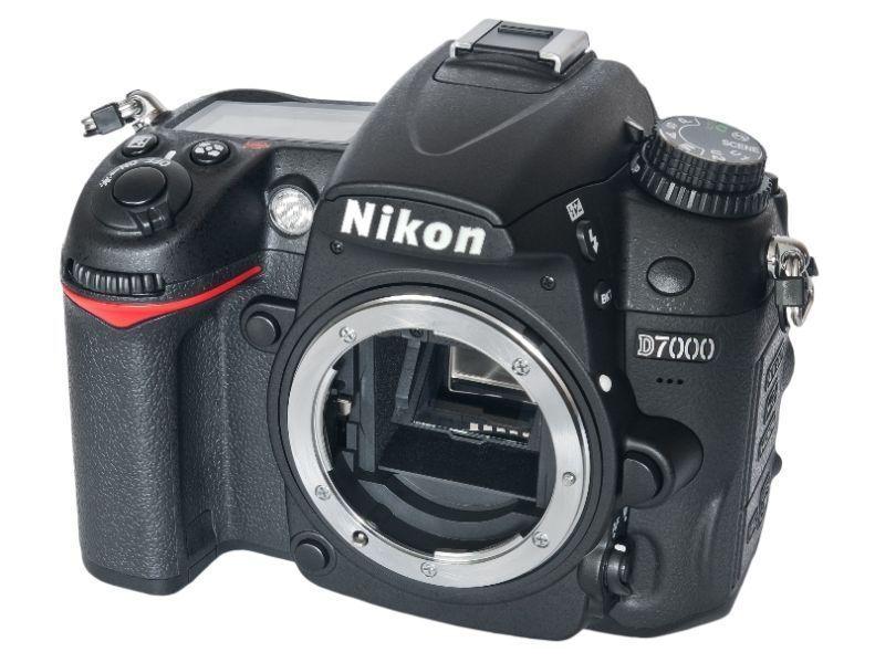 Nikon D7000 (boitier seulement)