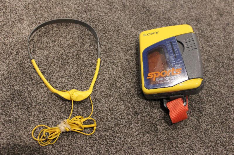 Sony Sports Walkman wm-fs398 Works Great