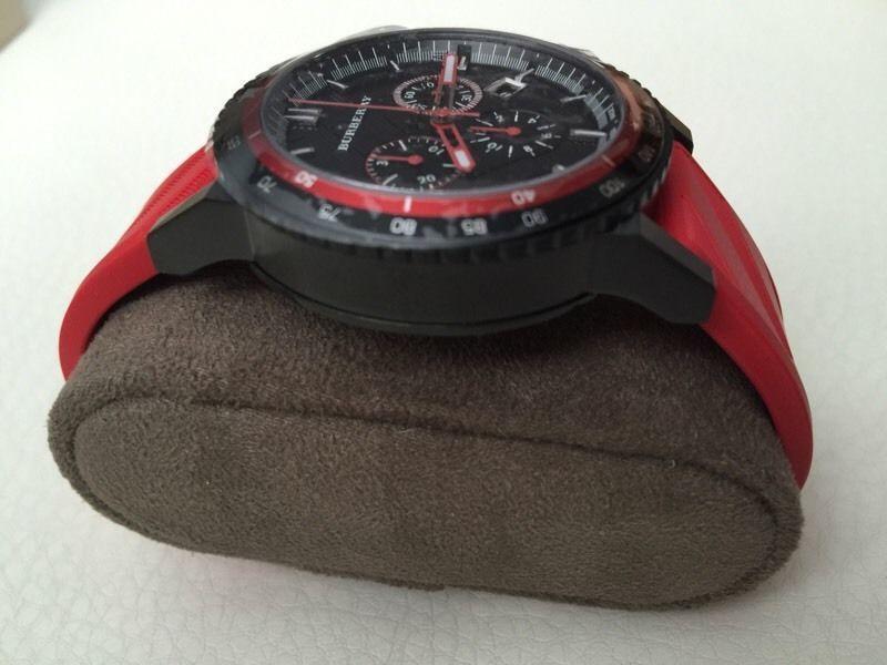Burberry BU9805 montre neuve / brand new watch