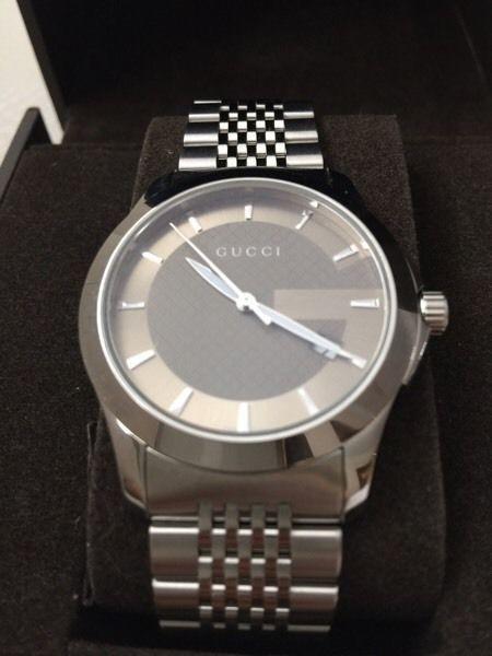 montre Gucci YA126406 G-Timeless Neuve / Brand new in box