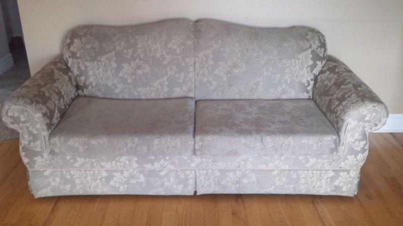 Divan Sofa a vendre
