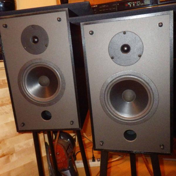 ***PAIRE D'ENCEINTES IMAGE SPEAKERS***MADE IN CANADA***