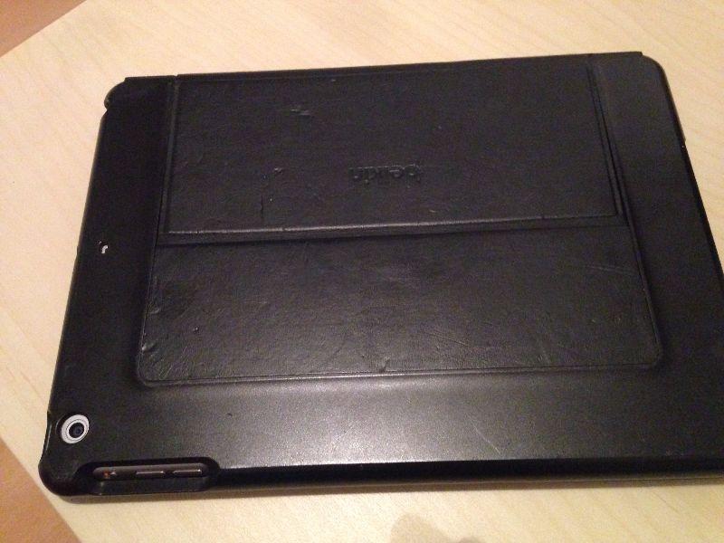 IPAD Air 16GB 1st Gen Used/ Good Condition